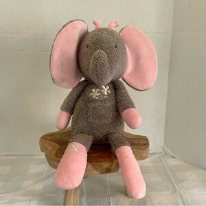 Lambs & Ivy Daisy Baby Elephant
Plush Pink Ears Floppy 
No tag
Good condition